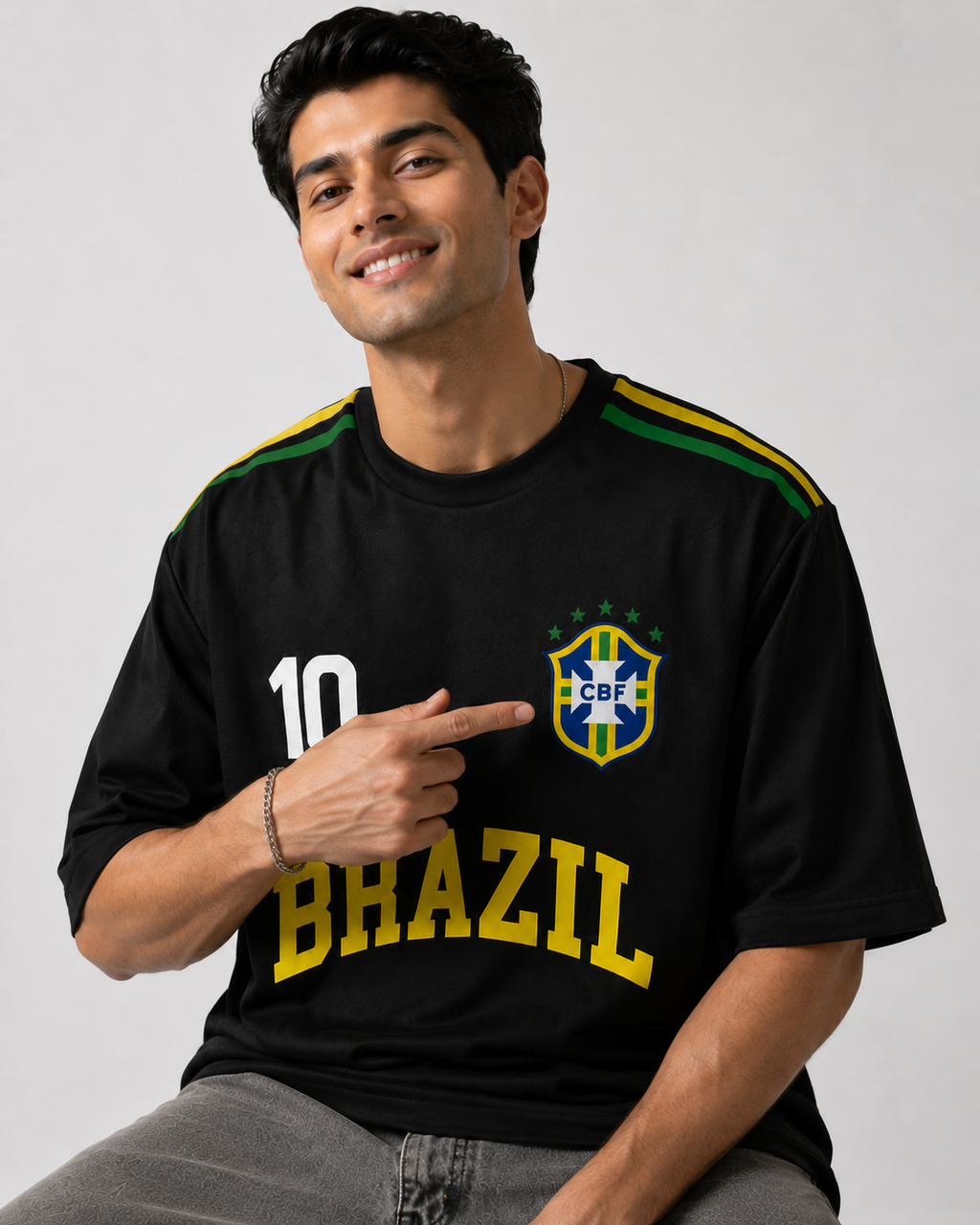 Brazil No. 10 Varsity Oversized T-Shirt – Black